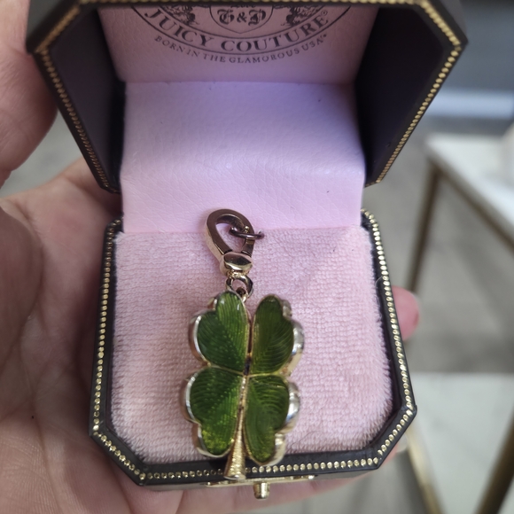 Juicy Couture Green Clover Charm - Picture 5 of 6